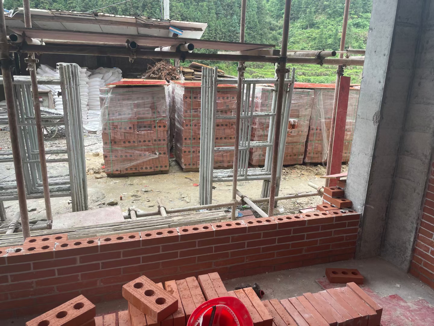 益阳市湘陶建筑材料有限公司,益阳实心烧结砖销售,古建砖瓦销售,文化砖哪里好